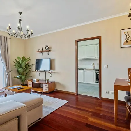 Our Nest By Alma Canico (Madeira)