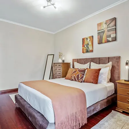 Our Nest By Alma Canico (Madeira)